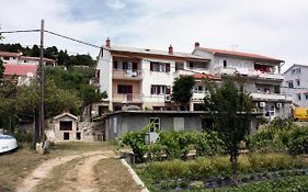 Apartments With A Parking Space Kampor, Rab - 4984