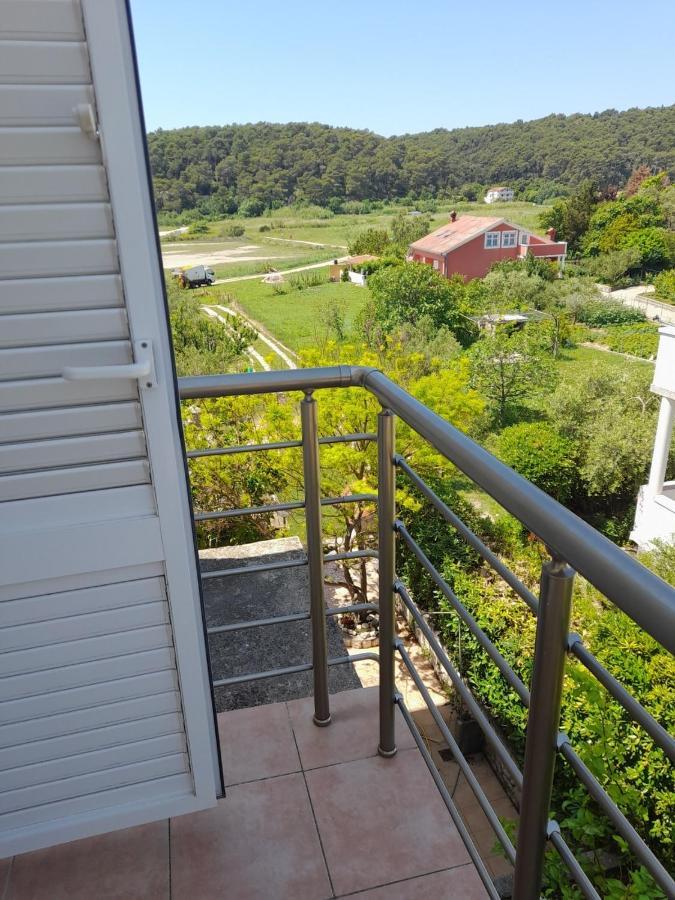 Apartments With A Parking Space Kampor, Rab - 4984 Esterno foto