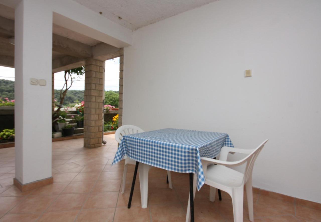 Apartments With A Parking Space Kampor, Rab - 4984 Esterno foto