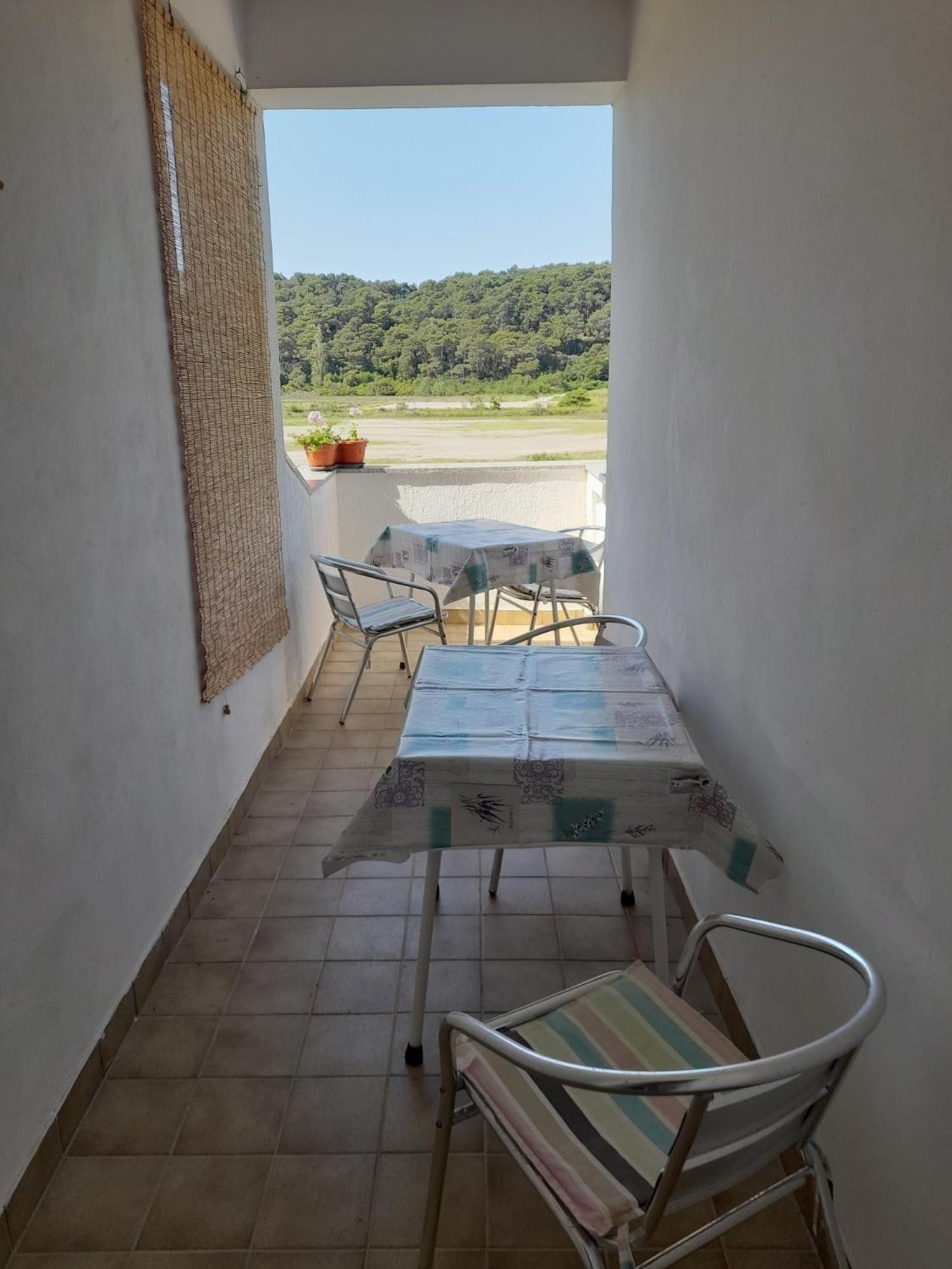 Apartments With A Parking Space Kampor, Rab - 4984 Esterno foto